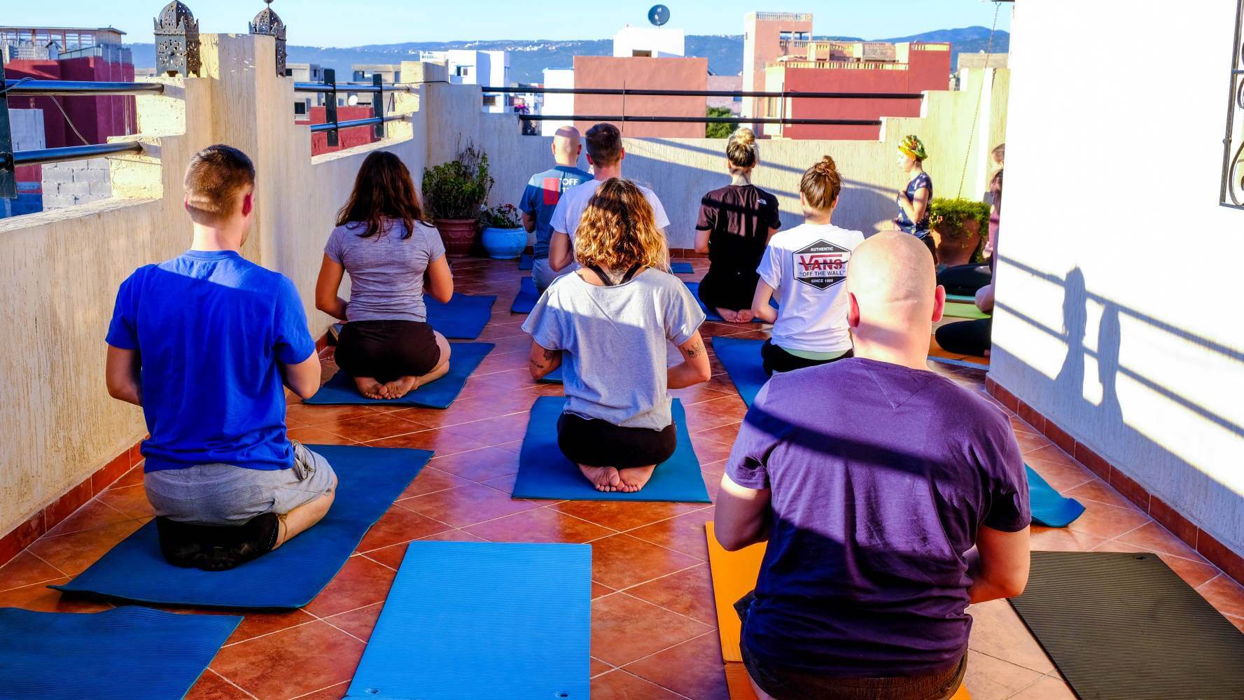 rooftop yoga surf camp morocco | Twist Surf